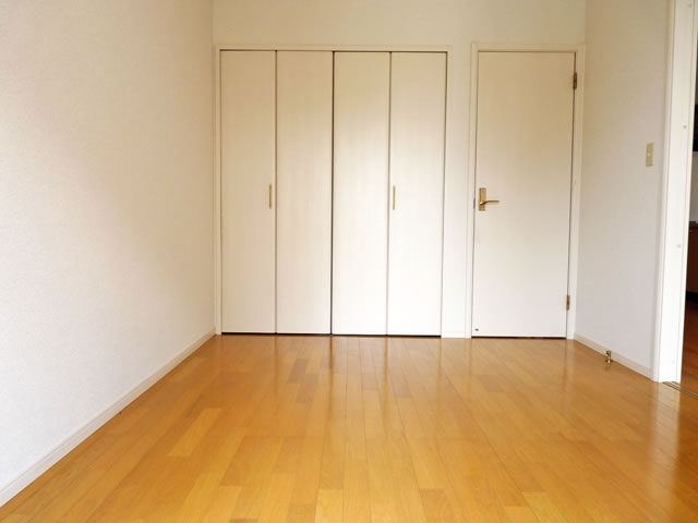 Other room space. Western style room