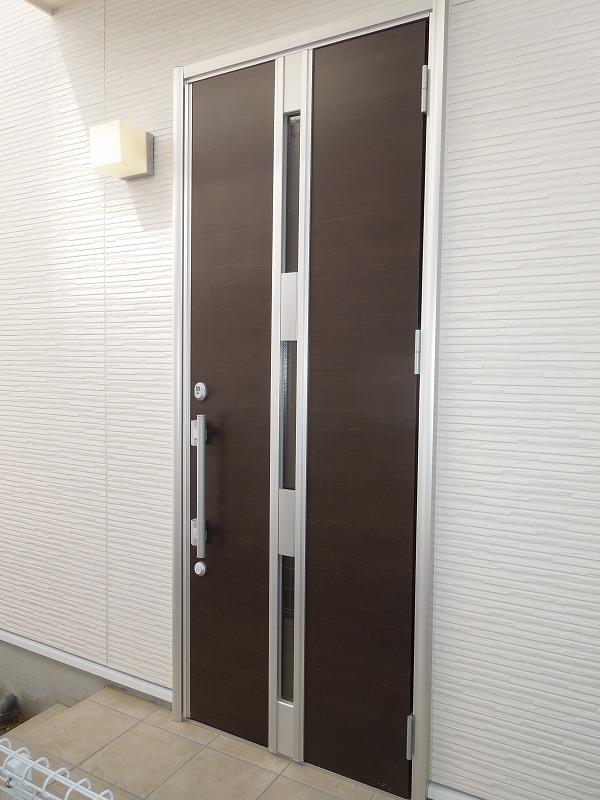 Entrance. Entrance is (^_^) / Do not worry because the entrance door also is a product of everyone you know leading sash maker! ! Design course ・ Of light picking is with slits or small window (^_^) /