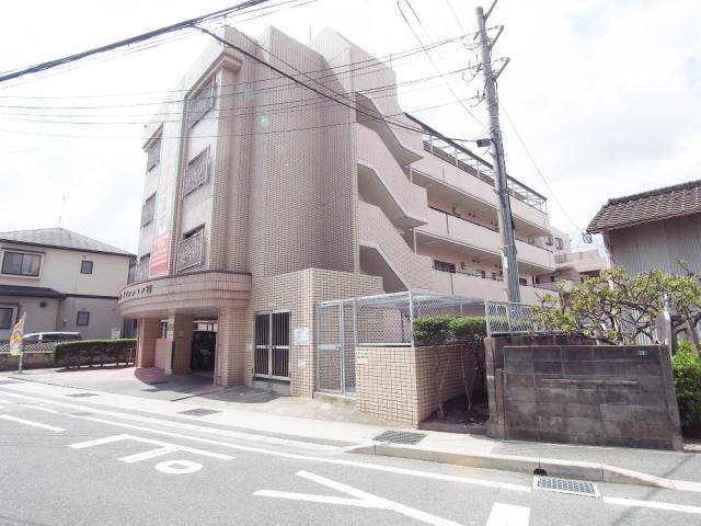 Building appearance. 3LDK of optical Internet Free Unlimited