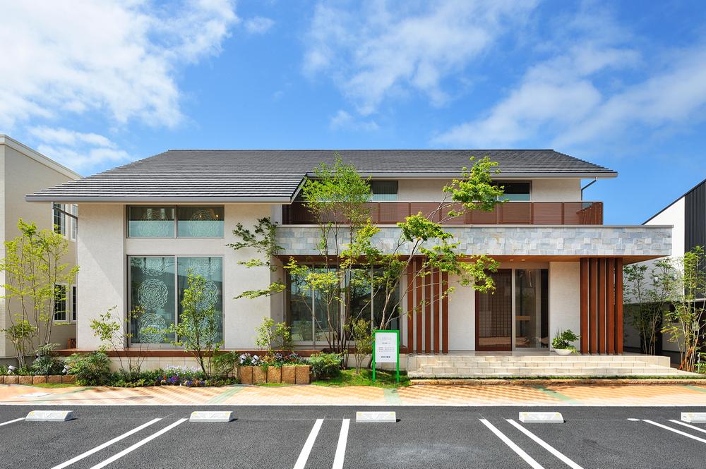 Model house photo. House enough to Tanigawa deepen the beauty construction overlaying the time