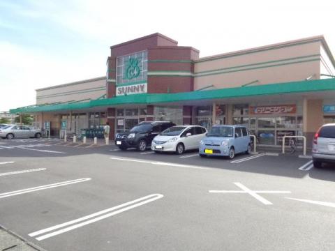 Supermarket. Sunny Takaracho 755m to the store (Super)