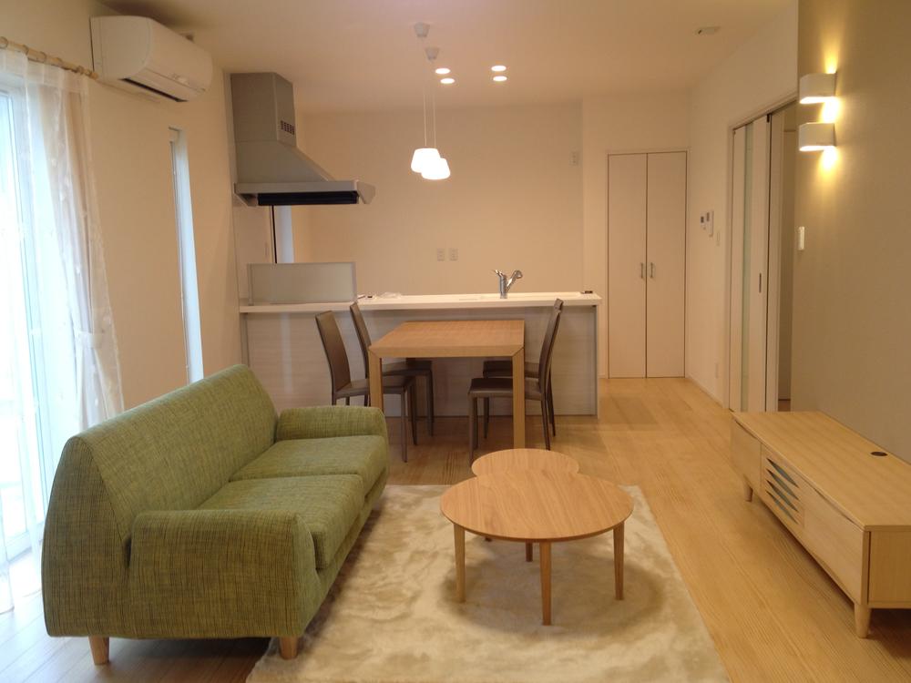 Living.  [No. 2 place] Local (August 2013) Shooting