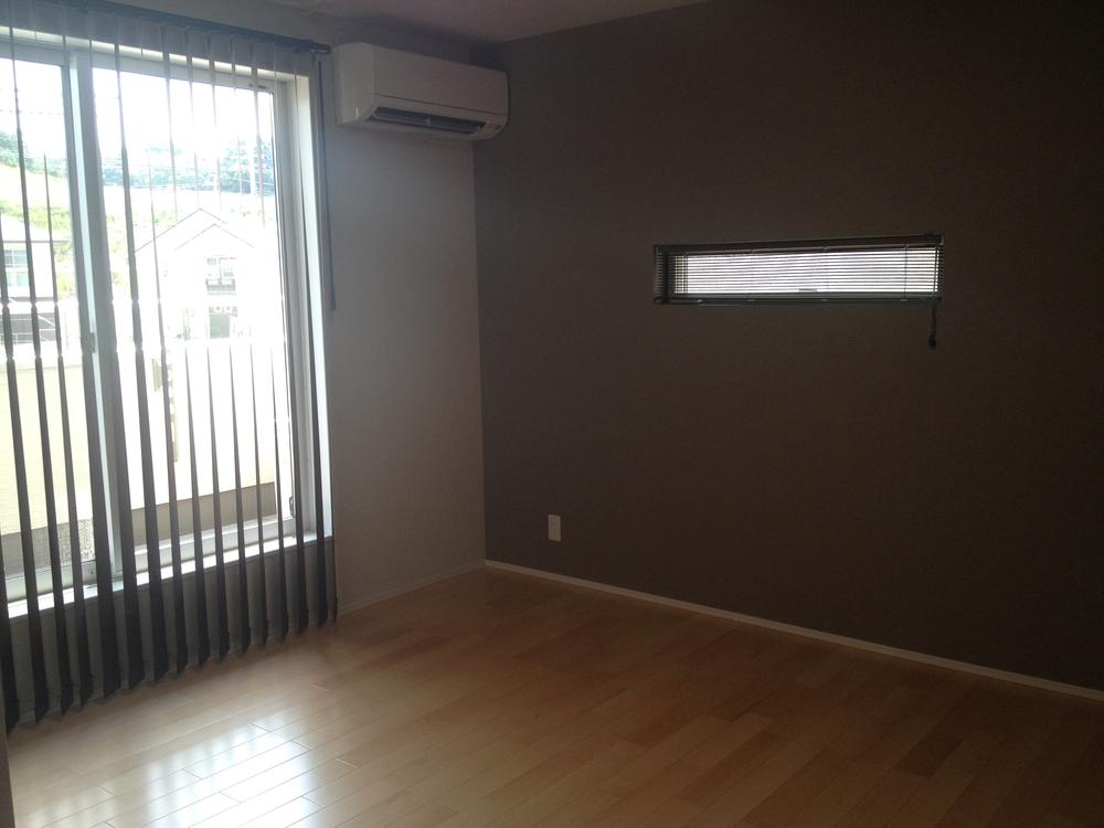 Non-living room. Local (August 2013) Shooting