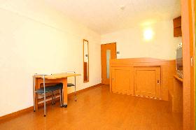 Living and room. ※ It has taken another property.