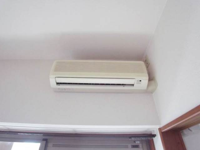 Other Equipment. Air-conditioned