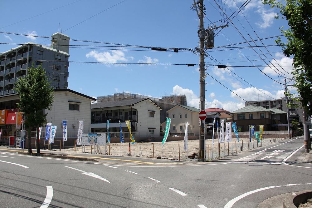 Local land photo. The floor plan and the plan will propose in response to the front road (including pre-sale) local photos, including your lifestyle! (local July 2013 shooting)