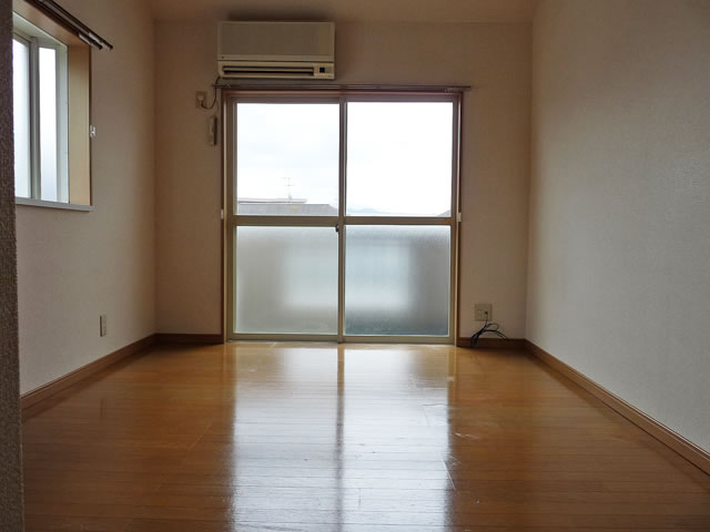 Other room space. Western style room