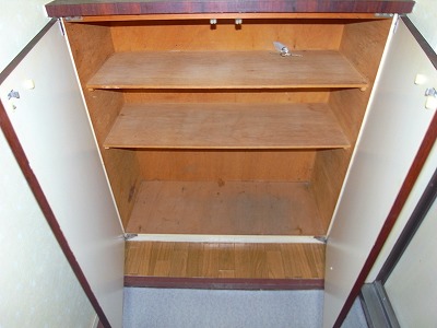 Other Equipment. Shoes BOX