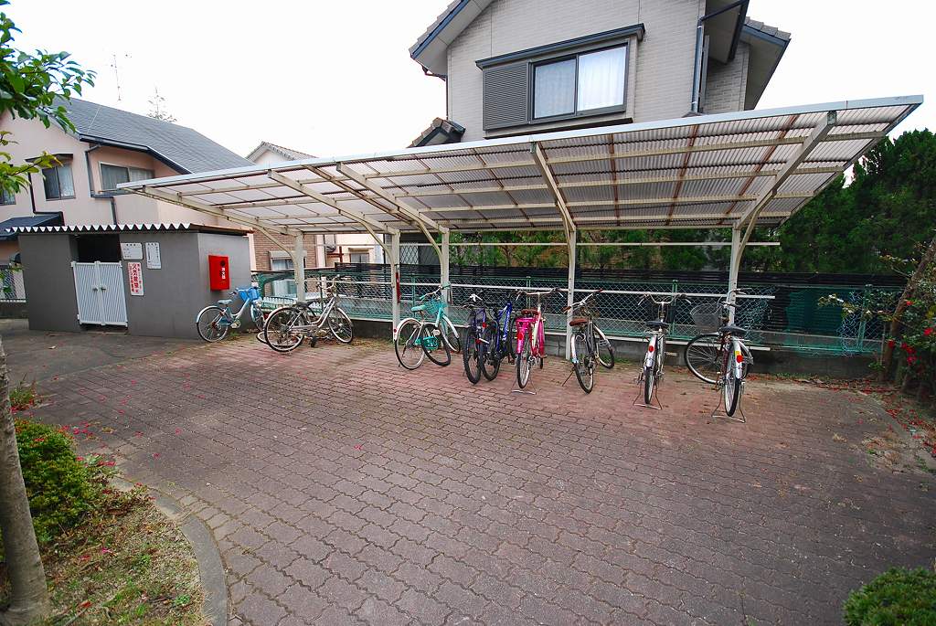 Other common areas. Bicycle-parking space