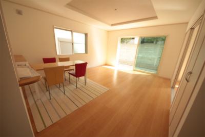 Living.  ※ The same type of use