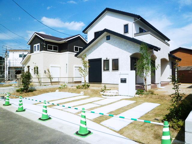 Local photos, including front road. Local (September 2013) Shooting