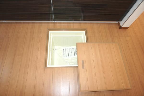 Receipt. Indoor (10 May 2013) Shooting