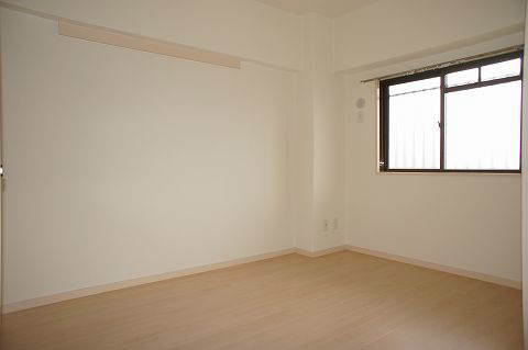 Other room space. Storage is also plenty of. 