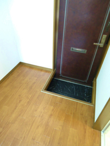 Entrance. It is entrance spread