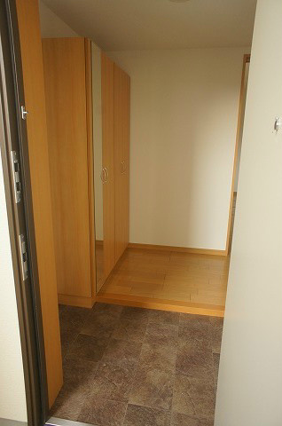 Entrance. Entrance of spread