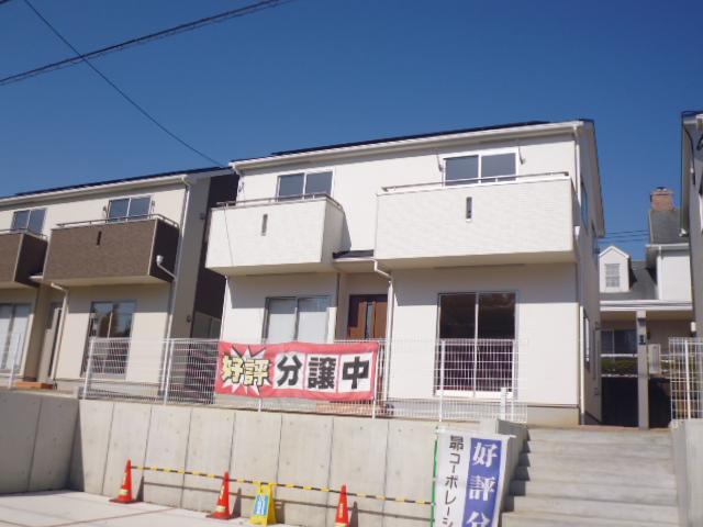 Same specifications photos (appearance). (Building 2) same specification