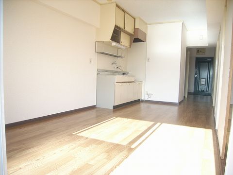 Kitchen. Day is good