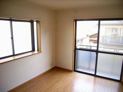 Other room space. Each room is housed plenty.