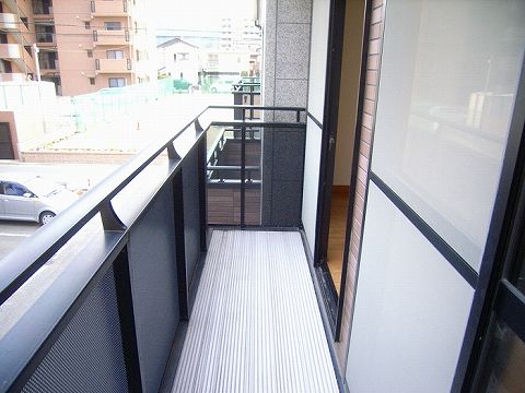 Balcony. Isomorphism