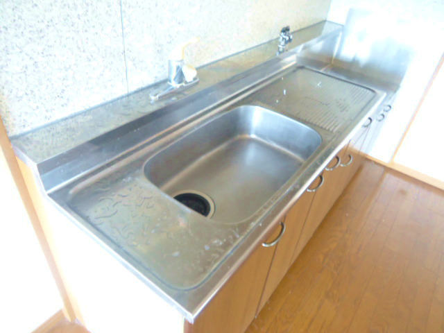 Kitchen. Easy-to-use kitchen