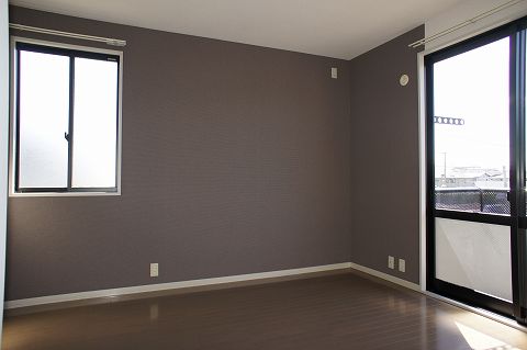 Living and room. This rent Parking one is deals.