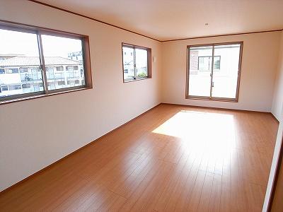 Non-living room. Same specifications Photos