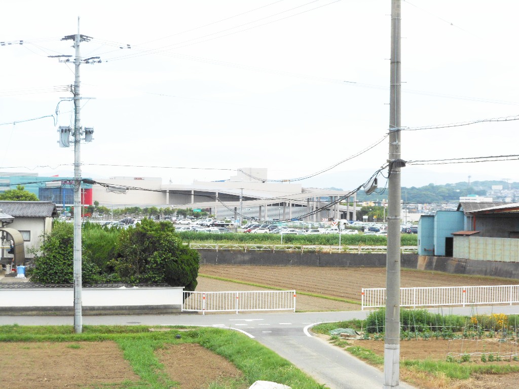 View. Before Rukuru the eyes ... It is a quiet residential area