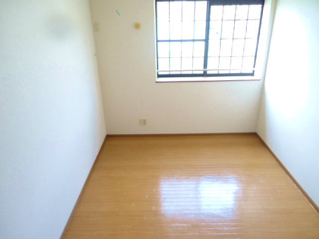 Living and room. Day good