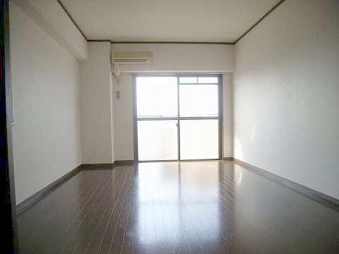 Other room space. Air-conditioned! 