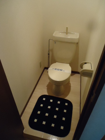 Other room space. Image interior