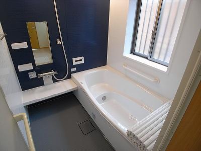 Bathroom.  ※ The photograph is a property of the same manufacturer and construction.