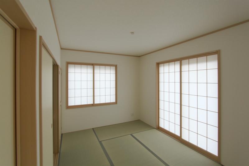 Non-living room. Same specifications Photos