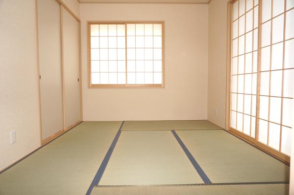 Same specifications photos (Other introspection). (1 Building) same specification