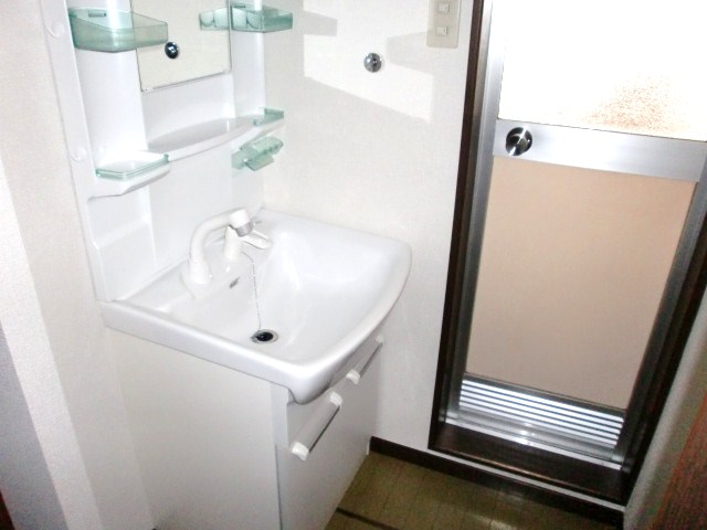 Washroom. It established basin dressing room