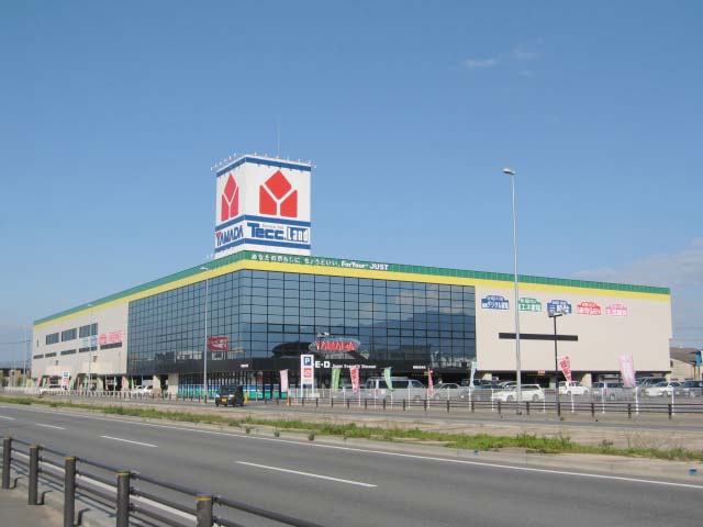 Home center. Yamada Denki Tecc Land Fukuoka tighten 560m up to the head office (home improvement)