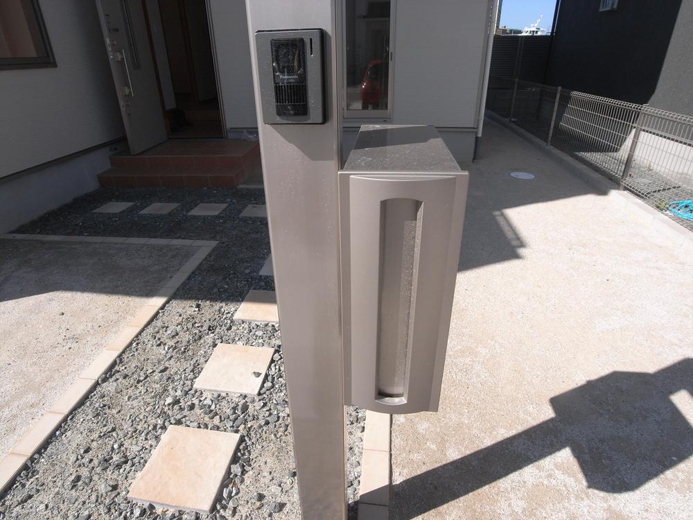 Other. Convenient can check the visitor's because TV monitor with intercom (@ ^ - ^ @) /