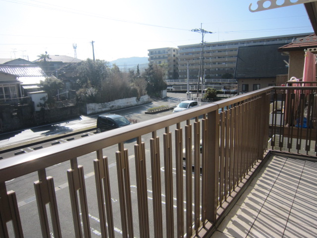 Garden. Second floor of the room nice per yang.