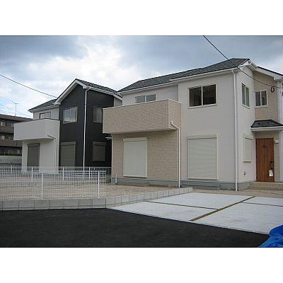 Local appearance photo. All two buildings!