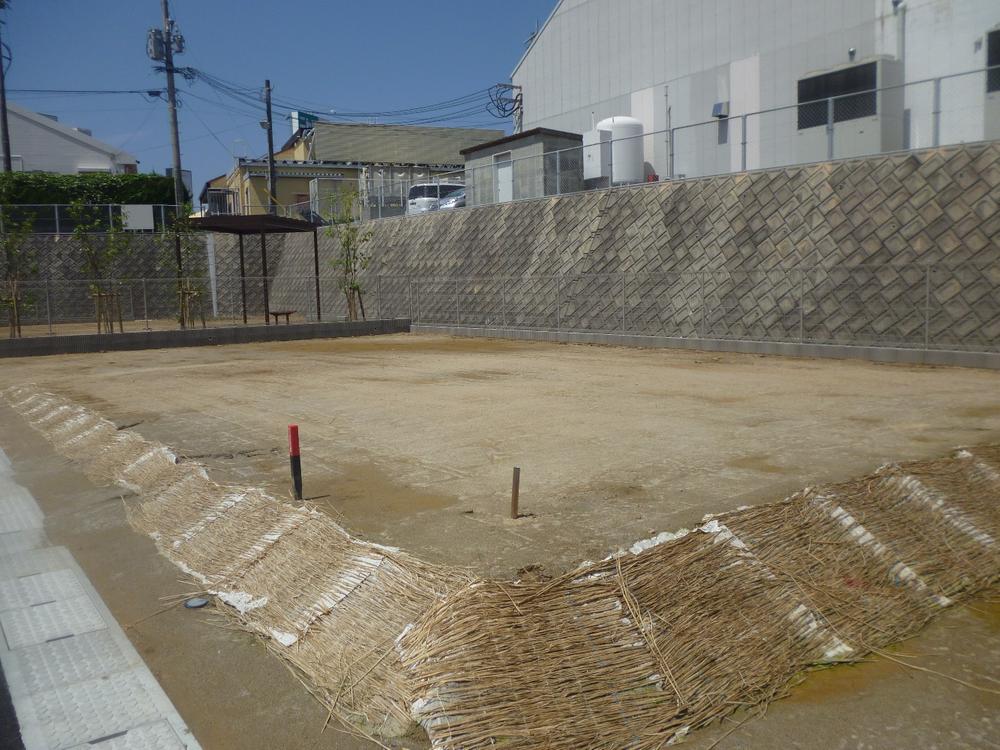 Local photos, including front road. No. 3 land residential land photo