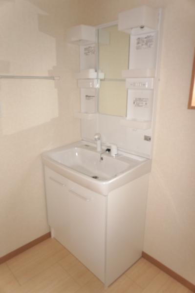 Same specifications photos (Other introspection)