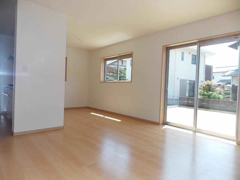 Same specifications photos (living). Spacious Do not spend a moment of family reunion in space (* ^ _ ^ *)