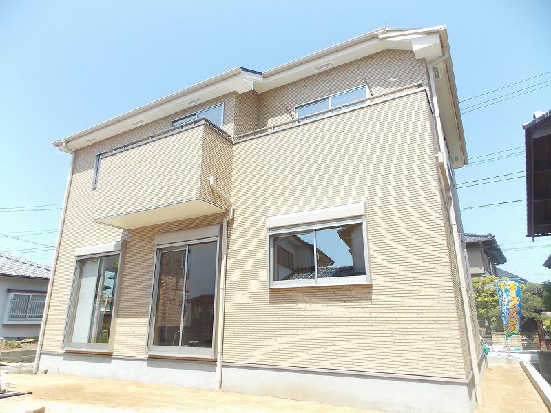 Rendering (appearance). The same manufacturer is the property of the other areas that were building (* ^ _ ^ *) This is also expected to build a house with excellent response is such a design to the expectations (^_^) /