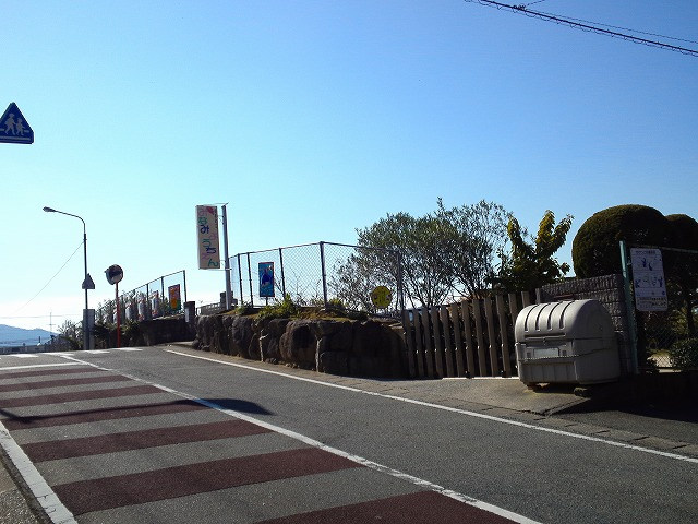 kindergarten ・ Nursery. Sue Municipal Sue south kindergarten (kindergarten ・ 1190m to the nursery)