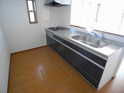 Kitchen.  ※ The photograph is a property of the same manufacturer and construction.
