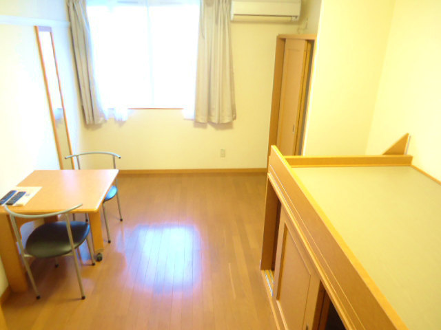 Living and room. Bright Western-style