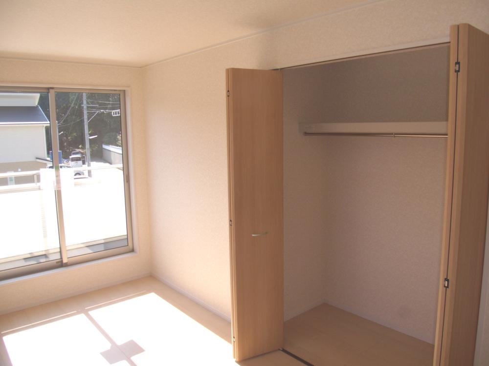 Same specifications photos (Other introspection)