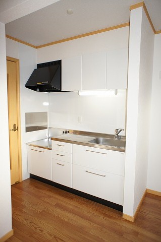 Living and room. Spacious kitchen. Ease of use is a good.