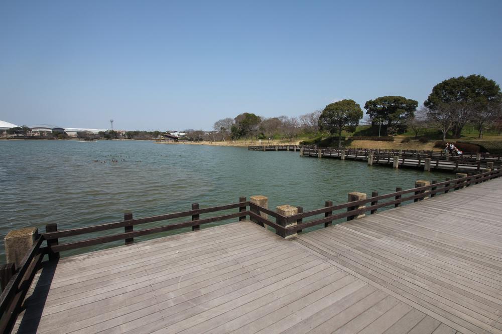 park. 60m until the moth Azukahinoto park