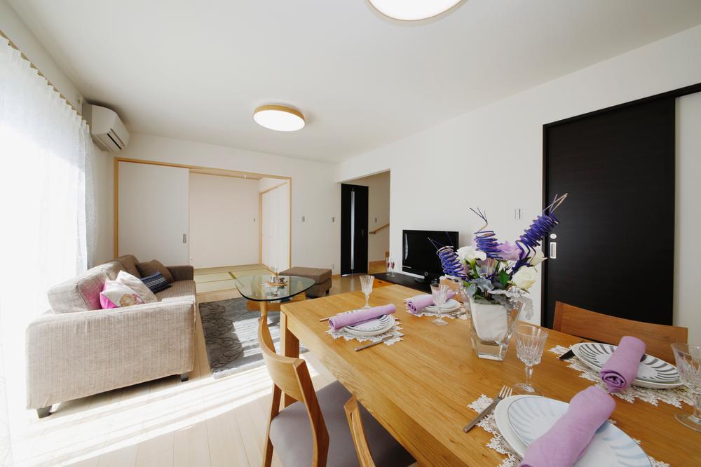 Living. Indoor (10 May 2013) shooting No. 19 place