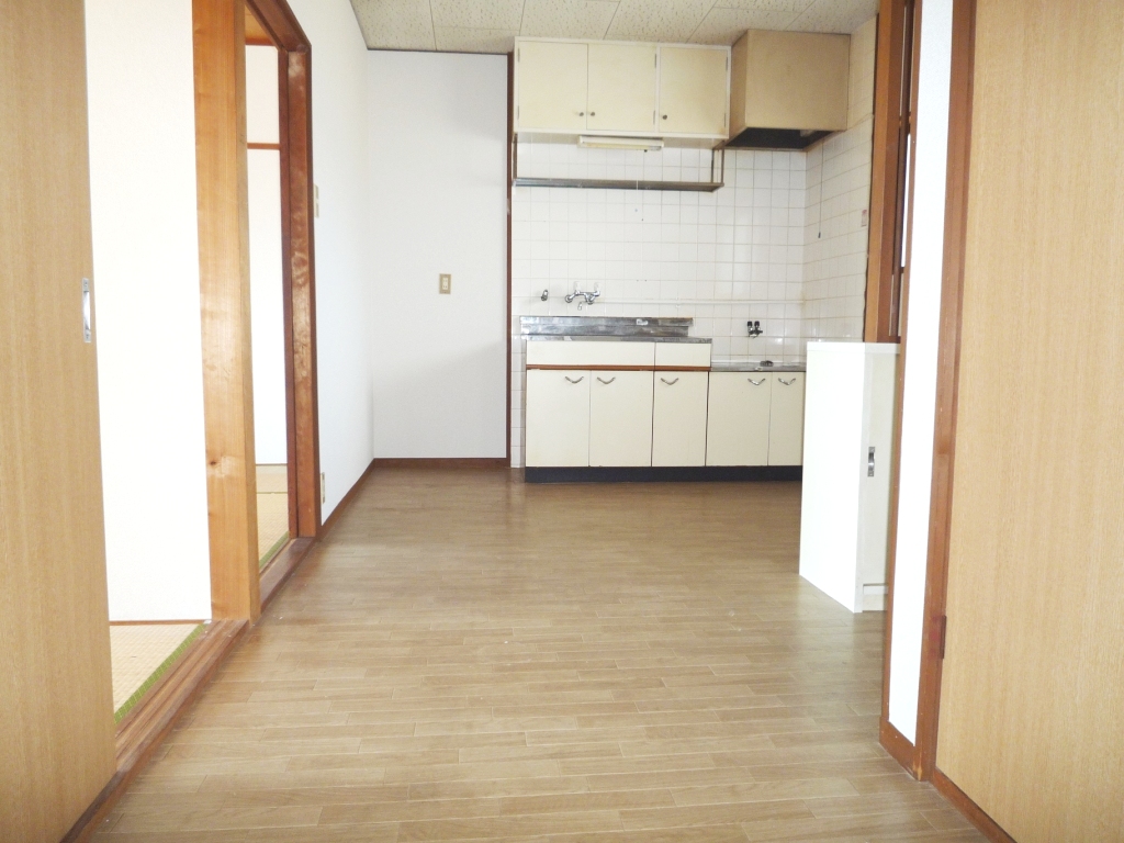 Kitchen. Cooking in the kitchen for the family is also easy to! 